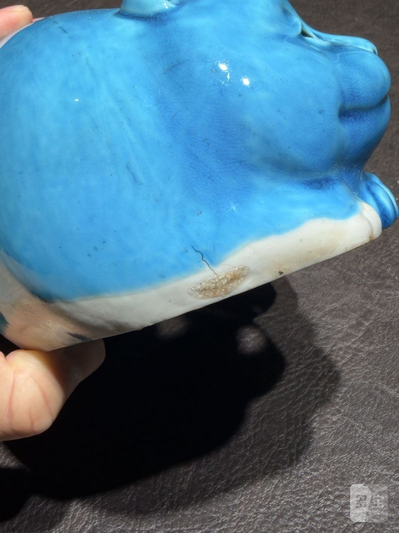 清康熙 孔雀蓝釉猫型瓷塑（配木座） - 图15